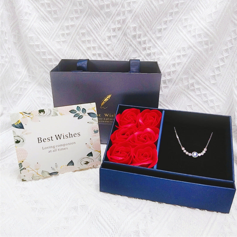 Necklace Rose Gift Box Set