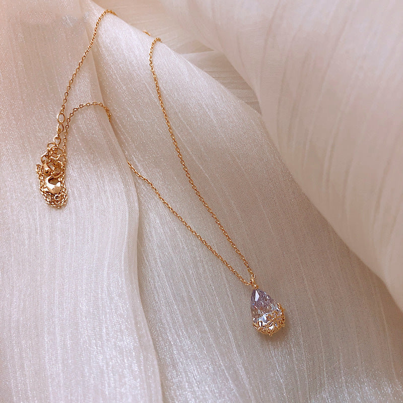 Elegant Crystal Water Drop Necklace