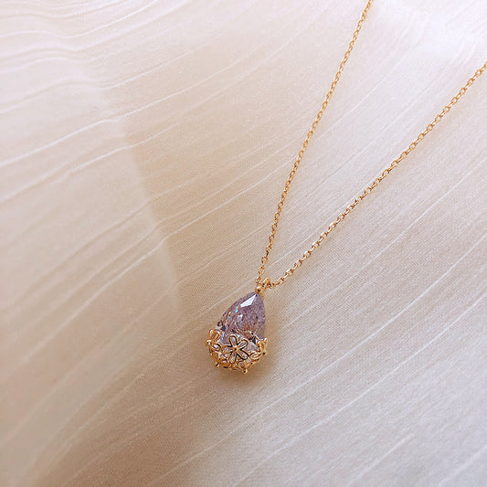 Elegant Crystal Water Drop Necklace